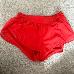Lululemon Hotty Hot 2.5 Low Rise Size 8 Red